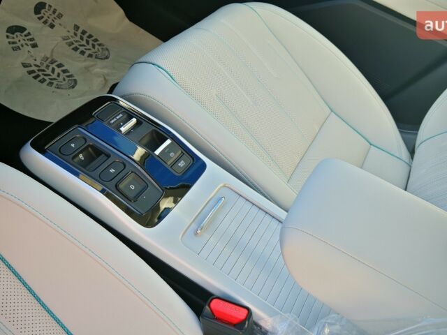 купить новое авто Хонда e:NP2 2025 года от официального дилера E-SKM Черкаси Хонда фото