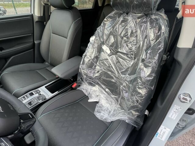 купить новое авто Хонда e:NP2 2025 года от официального дилера Максим Путрівка Хонда фото