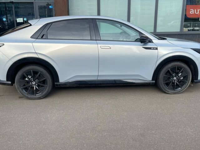 купить новое авто Хонда e:NP2 2025 года от официального дилера E-SKM Позняки Хонда фото