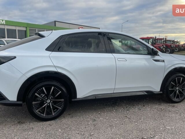 купить новое авто Хонда e:NP2 2025 года от официального дилера Максим Путрівка Хонда фото