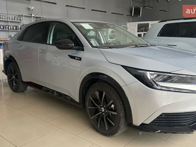купить новое авто Хонда e:NP2 2025 года от официального дилера E-SKM Кропивницький Хонда фото