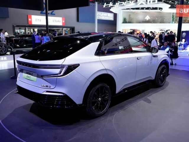 купити нове авто Хонда e:NP2 2025 року від офіційного дилера Максим Путрівка Хонда фото