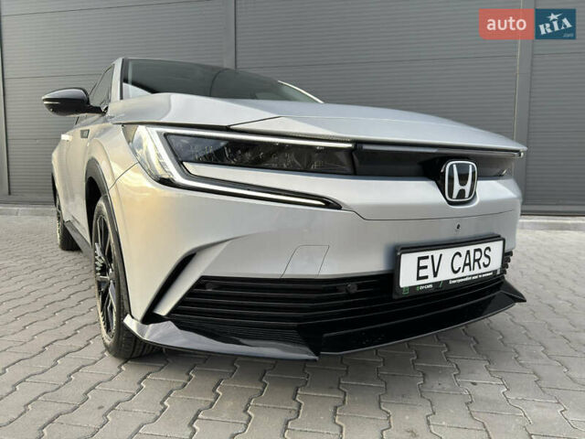 Сірий Хонда e:NP2, об'ємом двигуна 0 л та пробігом 11 тис. км за 22500 $, фото 4 на Automoto.ua