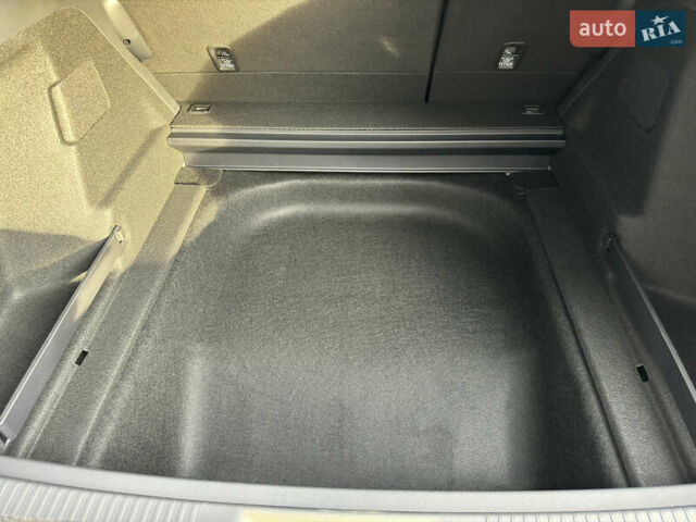 Сірий Хонда e:NP2, об'ємом двигуна 0 л та пробігом 11 тис. км за 22500 $, фото 69 на Automoto.ua