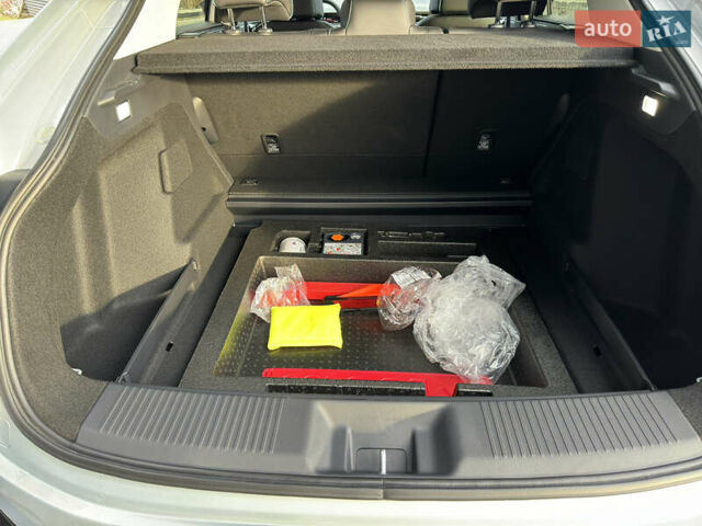 Сірий Хонда e:NP2, об'ємом двигуна 0 л та пробігом 11 тис. км за 22500 $, фото 68 на Automoto.ua