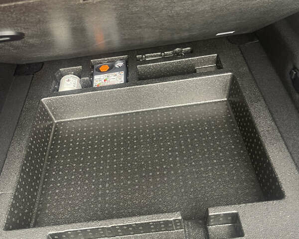 Сірий Хонда e:NP2, об'ємом двигуна 0 л та пробігом 1 тис. км за 23500 $, фото 6 на Automoto.ua
