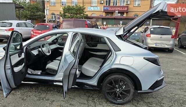 Сірий Хонда e:NP2, об'ємом двигуна 0 л та пробігом 1 тис. км за 24000 $, фото 24 на Automoto.ua