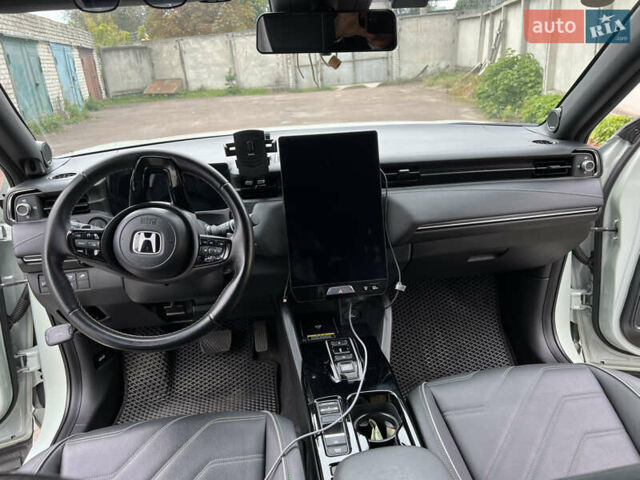 Хонда eNP1 2022 в Житомире на Automoto.ua Белый Хонда eNP1, объемом двигателя 0 л и пробегом 35 тыс. км за 22000 $, фото 5 на Automoto.ua
