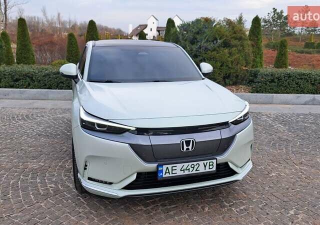 Белый Хонда eNP1, объемом двигателя 0 л и пробегом 29 тыс. км за 20999 $, фото 4 на Automoto.ua