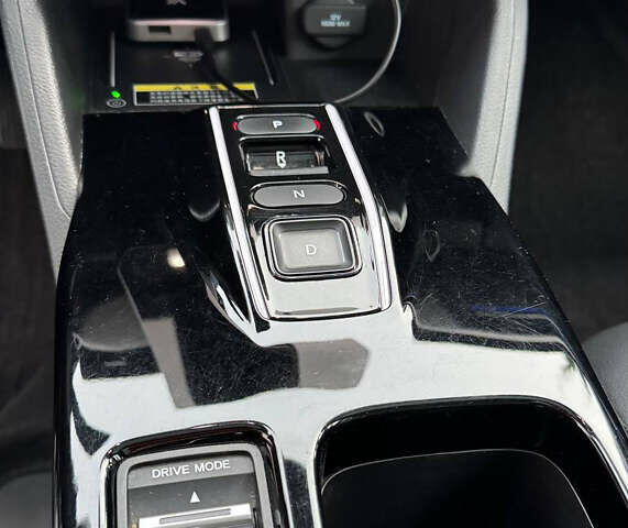 Белый Хонда eNS1, объемом двигателя 0 л и пробегом 45 тыс. км за 20000 $, фото 7 на Automoto.ua