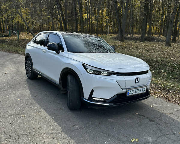 Белый Хонда eNS1, объемом двигателя 0 л и пробегом 30 тыс. км за 18499 $, фото 21 на Automoto.ua