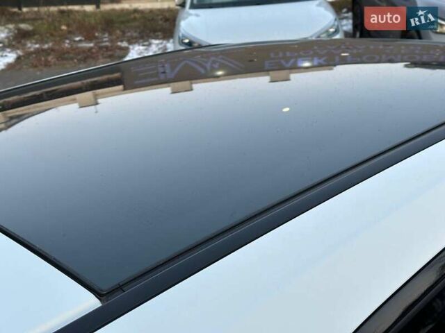 Білий Хонда eNS1, об'ємом двигуна 0 л та пробігом 52 тис. км за 16697 $, фото 18 на Automoto.ua