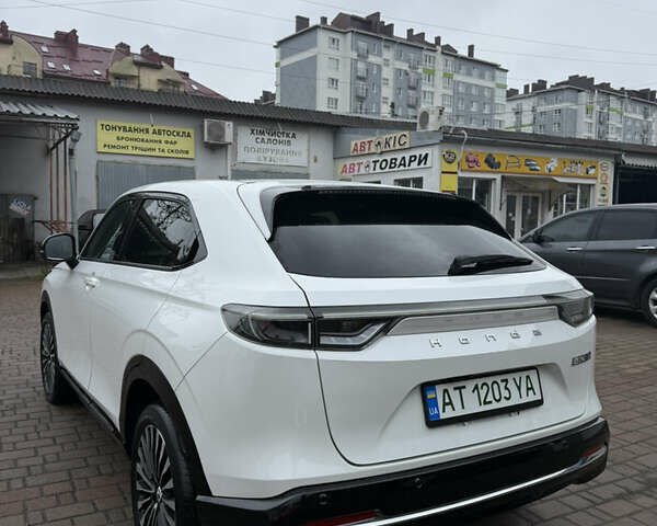 Белый Хонда eNS1, объемом двигателя 0 л и пробегом 98 тыс. км за 17400 $, фото 4 на Automoto.ua