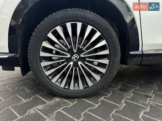 Белый Хонда eNS1, объемом двигателя 0 л и пробегом 84 тыс. км за 18900 $, фото 20 на Automoto.ua