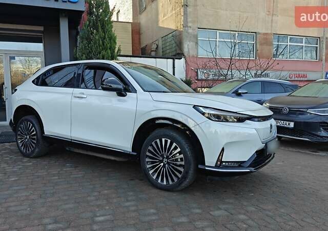 Белый Хонда eNS1, объемом двигателя 0 л и пробегом 46 тыс. км за 18000 $, фото 4 на Automoto.ua