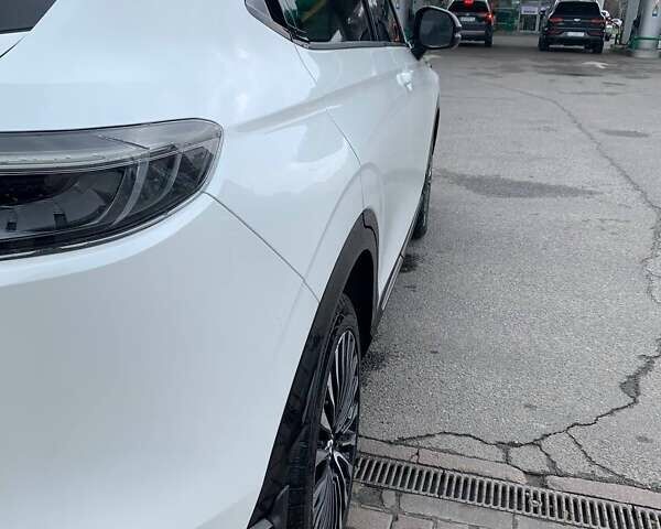 Белый Хонда eNS1, объемом двигателя 0 л и пробегом 67 тыс. км за 21000 $, фото 10 на Automoto.ua