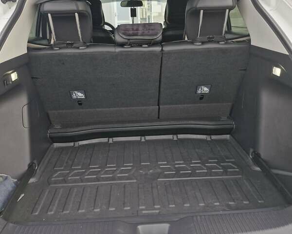 Белый Хонда eNS1, объемом двигателя 0 л и пробегом 18 тыс. км за 17500 $, фото 21 на Automoto.ua