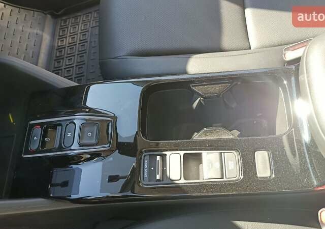 Білий Хонда eNS1, об'ємом двигуна 0 л та пробігом 14 тис. км за 18200 $, фото 4 на Automoto.ua
