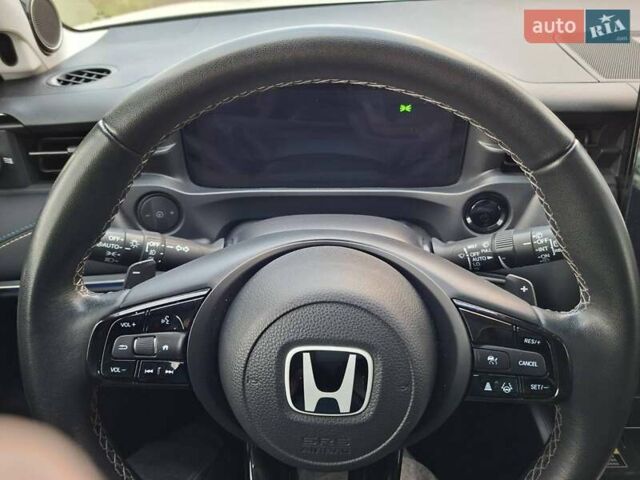 Белый Хонда eNS1, объемом двигателя 0 л и пробегом 24 тыс. км за 20000 $, фото 8 на Automoto.ua