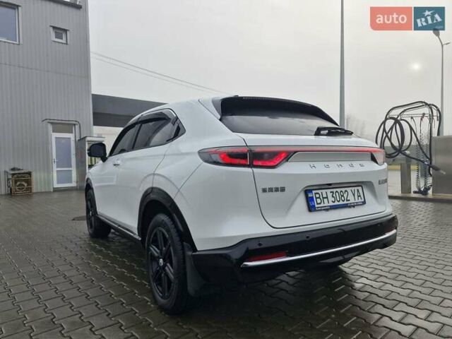 Белый Хонда eNS1, объемом двигателя 0 л и пробегом 18 тыс. км за 17500 $, фото 5 на Automoto.ua