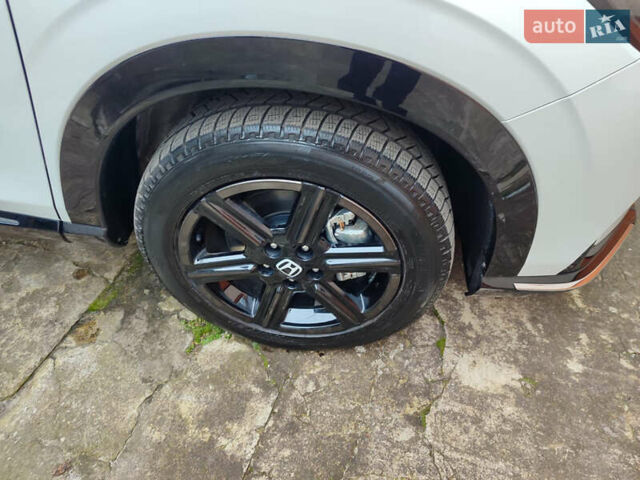 Белый Хонда eNS1, объемом двигателя 0 л и пробегом 15 тыс. км за 16750 $, фото 17 на Automoto.ua