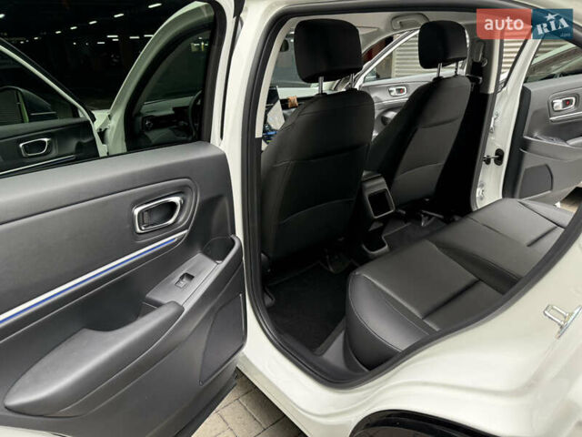 Белый Хонда eNS1, объемом двигателя 0 л и пробегом 17 тыс. км за 17800 $, фото 9 на Automoto.ua