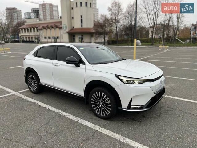 Белый Хонда eNS1, объемом двигателя 0 л и пробегом 35 тыс. км за 22900 $, фото 3 на Automoto.ua