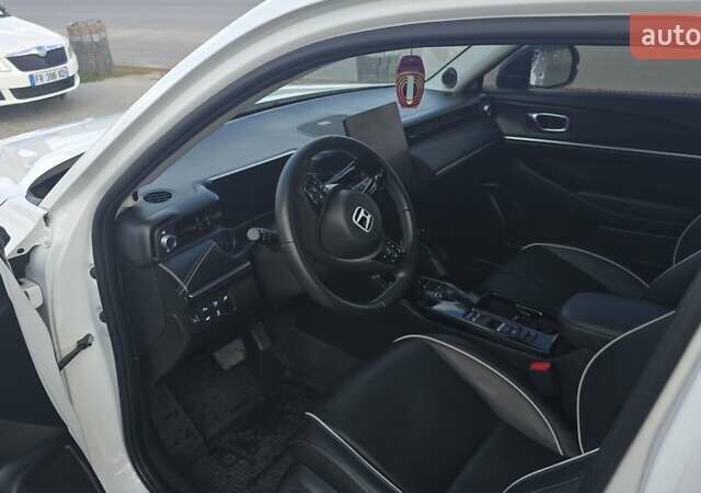 Белый Хонда eNS1, объемом двигателя 0 л и пробегом 44 тыс. км за 19900 $, фото 10 на Automoto.ua