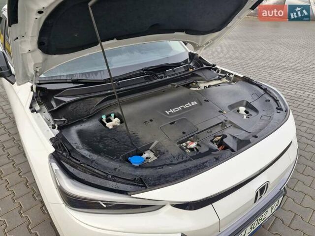 Белый Хонда eNS1, объемом двигателя 0 л и пробегом 18 тыс. км за 17500 $, фото 25 на Automoto.ua