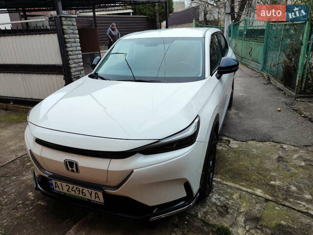 Белый Хонда eNS1, объемом двигателя 0 л и пробегом 15 тыс. км за 16750 $, фото 4 на Automoto.ua