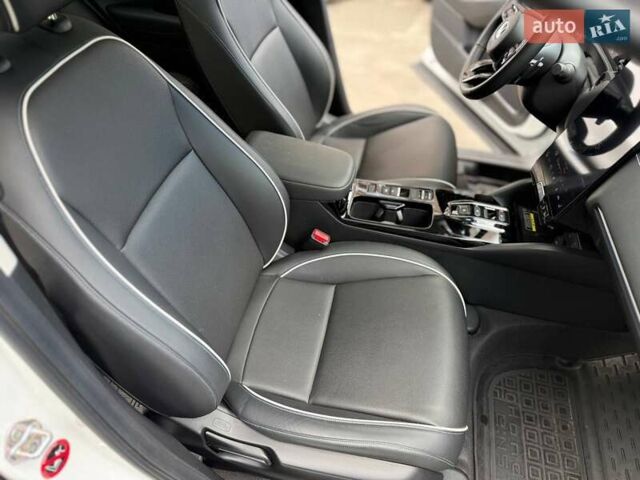 Білий Хонда eNS1, об'ємом двигуна 0 л та пробігом 21 тис. км за 18550 $, фото 25 на Automoto.ua