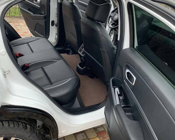 Белый Хонда eNS1, объемом двигателя 0 л и пробегом 67 тыс. км за 21000 $, фото 14 на Automoto.ua