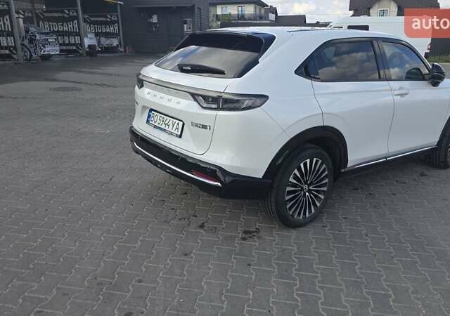 Белый Хонда eNS1, объемом двигателя 0 л и пробегом 44 тыс. км за 19900 $, фото 5 на Automoto.ua