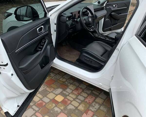 Белый Хонда eNS1, объемом двигателя 0 л и пробегом 67 тыс. км за 21000 $, фото 19 на Automoto.ua