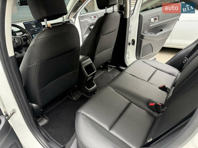 Белый Хонда eNS1, объемом двигателя 0 л и пробегом 17 тыс. км за 17800 $, фото 10 на Automoto.ua