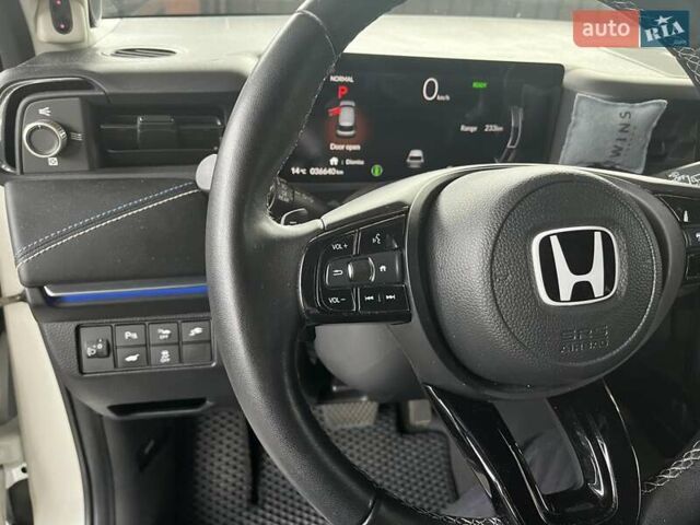 Белый Хонда eNS1, объемом двигателя 0 л и пробегом 35 тыс. км за 22900 $, фото 10 на Automoto.ua