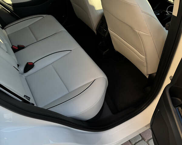 Белый Хонда eNS1, объемом двигателя 0 л и пробегом 10 тыс. км за 19499 $, фото 29 на Automoto.ua