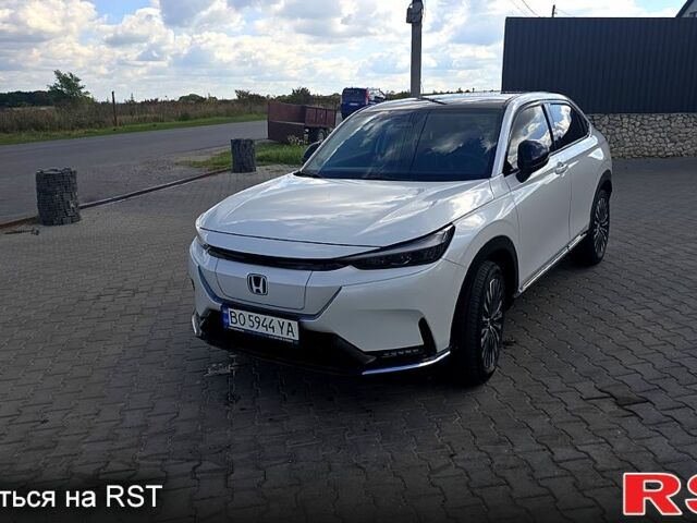 Белый Хонда e:NS1, объемом двигателя 0 л и пробегом 42 тыс. км за 20000 $, фото 2 на Automoto.ua
