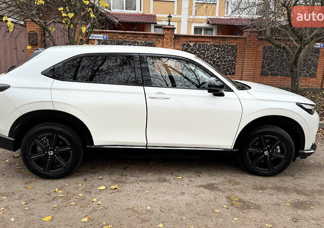 Белый Хонда eNS1, объемом двигателя 0 л и пробегом 26 тыс. км за 18500 $, фото 3 на Automoto.ua