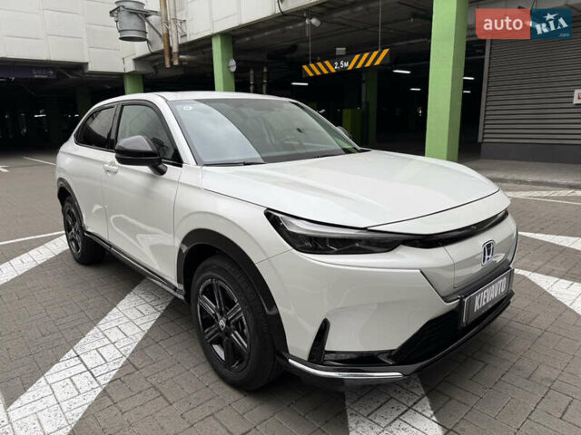 Белый Хонда eNS1, объемом двигателя 0 л и пробегом 17 тыс. км за 17800 $, фото 2 на Automoto.ua
