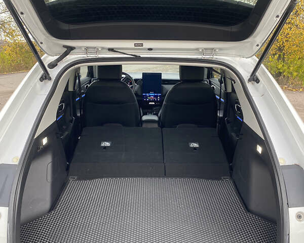 Белый Хонда eNS1, объемом двигателя 0 л и пробегом 56 тыс. км за 19000 $, фото 9 на Automoto.ua