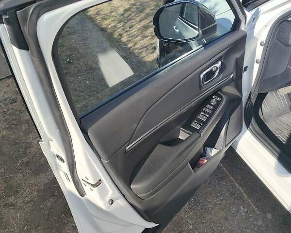 Білий Хонда eNS1, об'ємом двигуна 0 л та пробігом 55 тис. км за 18900 $, фото 12 на Automoto.ua