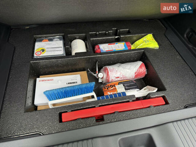 Белый Хонда eNS1, объемом двигателя 0 л и пробегом 17 тыс. км за 17800 $, фото 22 на Automoto.ua