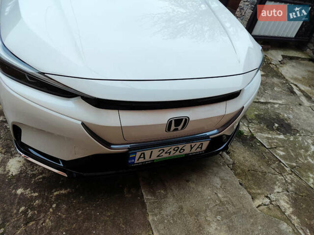 Белый Хонда eNS1, объемом двигателя 0 л и пробегом 15 тыс. км за 16750 $, фото 3 на Automoto.ua