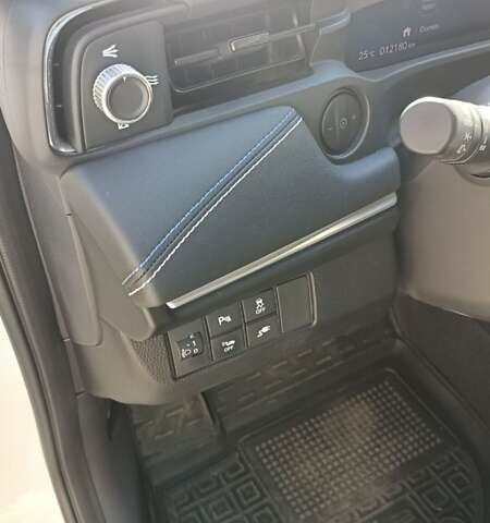 Білий Хонда eNS1, об'ємом двигуна 0 л та пробігом 14 тис. км за 18200 $, фото 3 на Automoto.ua