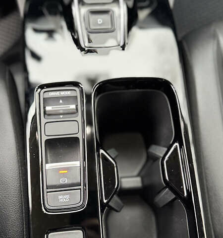 Белый Хонда eNS1, объемом двигателя 0 л и пробегом 26 тыс. км за 18500 $, фото 9 на Automoto.ua