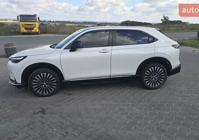 Белый Хонда eNS1, объемом двигателя 0 л и пробегом 44 тыс. км за 19900 $, фото 3 на Automoto.ua