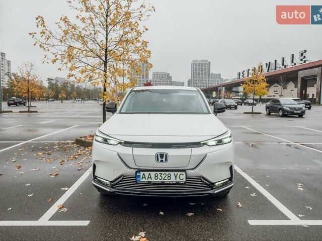 Белый Хонда eNS1, объемом двигателя 0 л и пробегом 12 тыс. км за 17500 $, фото 2 на Automoto.ua