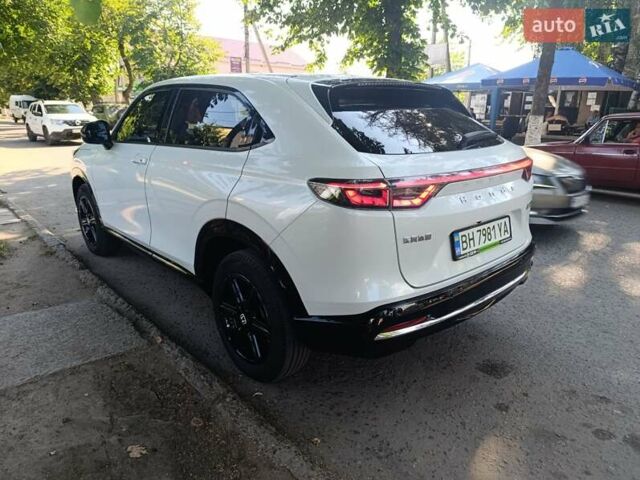 Белый Хонда eNS1, объемом двигателя 0 л и пробегом 15 тыс. км за 17300 $, фото 6 на Automoto.ua