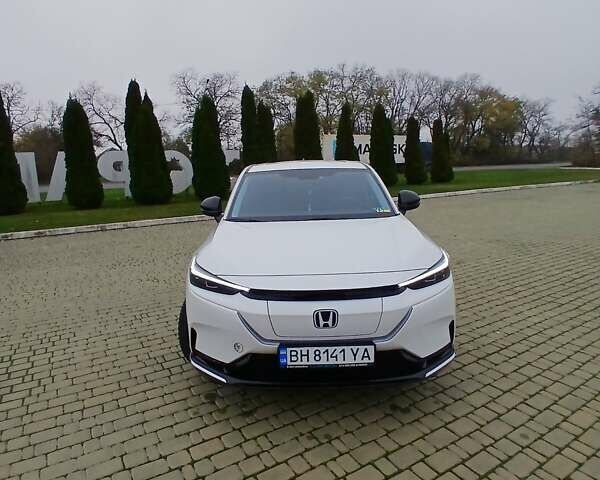 Белый Хонда eNS1, объемом двигателя 0 л и пробегом 24 тыс. км за 17500 $, фото 3 на Automoto.ua